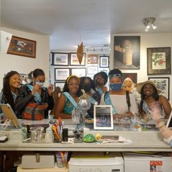 Wicks and Wines - Get your friends together and we'll do the rest. Booking Process is easy