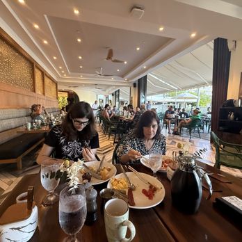 KEA LANI RESTAURANT - Breakfast & Brunch Near Me - Kihei, Hawaii KEA LANI RESTAURANT - Breakfast & Brunch Near Me - Kihei, Hawaii