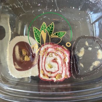 Pistachio - Turkish delight with nougat & filling (hazelnut, strawberry, chocolate) - Chocolatiers & Shops Near Me - Plano, Texas Pistachio - Turkish delight with nougat & filling (hazelnut, strawberry, chocolate) - Chocolatiers & Shops Near Me - Plano, Texas
