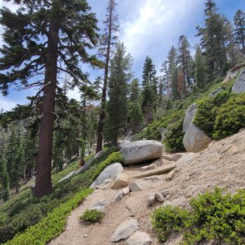 Desolation Wilderness - Hiking Near Me
