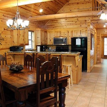 Beavers Bend Log Cabins - Water's Edge - Hotels Near Me - Broken Bow, Oklahoma Beavers Bend Log Cabins - Water's Edge - Hotels Near Me - Broken Bow, Oklahoma