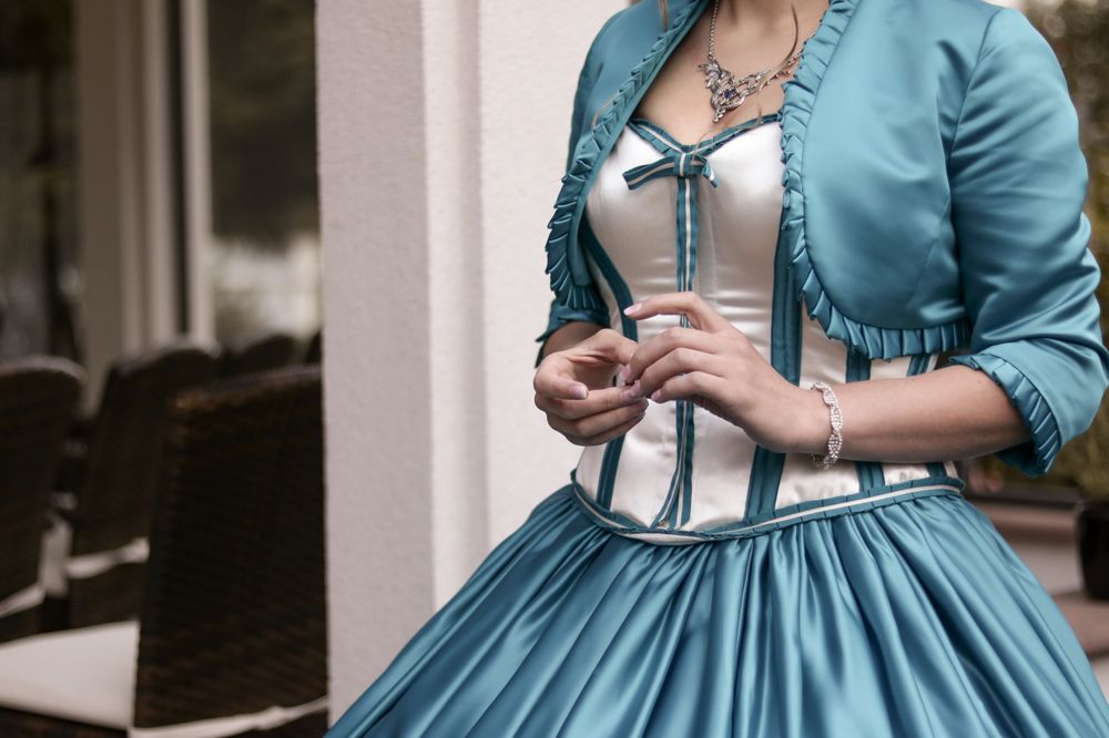 Jurnecka Creations Logo