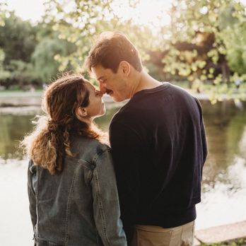 Mountain Leaf Photography - Session Photography Near Me - Brookline, Massachusetts