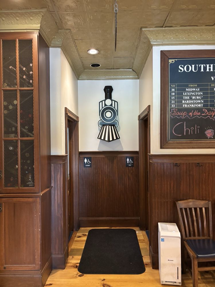 Ricardo's Grill and Pub