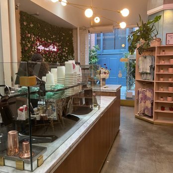Coffee and Plants - Coffee & Tea Near Me - Pasadena, California