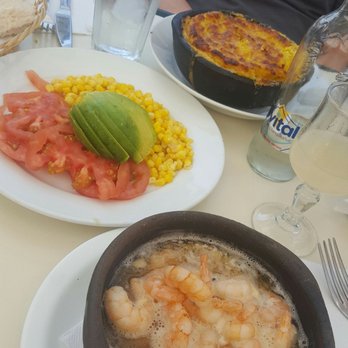 Galindo - Make your own salad and the garlic shrimp - Chilean Near Me - Santiago, RM Galindo - Make your own salad and the garlic shrimp - Chilean Near Me - Santiago, RM