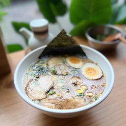 Ikimono Ramen - Black garlic tonkotsu shoyu ramen