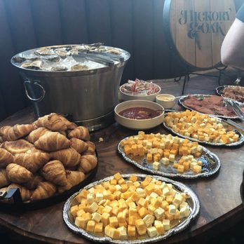 Hickory & Oak - Steakhouses Near Me - Bowling Green, Kentucky