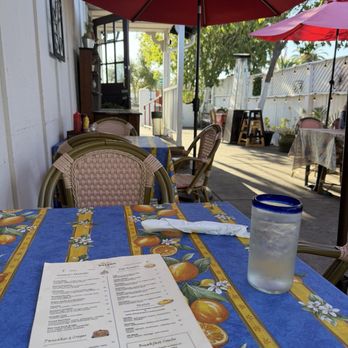 Verano Cafe - The outside is very nice - Breakfast & Brunch Near Me - Sonoma, California Verano Cafe - The outside is very nice - Breakfast & Brunch Near Me - Sonoma, California