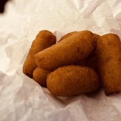 Papa Tom's Drive In Restaurant - Papa Tom's Drive in Restaurant hush puppies