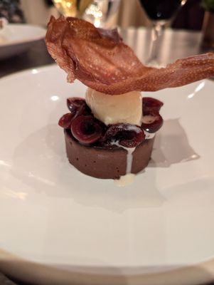 The Silver Birch by null