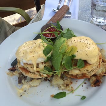 Cody's La Jolla - Crab cake benadic, best ever! - Breakfast & Brunch Near Me - La Jolla, California Cody's La Jolla - Crab cake benadic, best ever! - Breakfast & Brunch Near Me - La Jolla, California