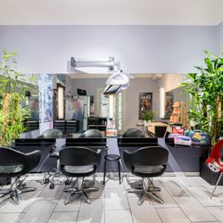 Salon Eva - color & style - Salon Eva - color & style - treatment room