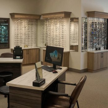 Cedar Pointe Optometry - Optometrists Near Me - Barrie, Ontario
