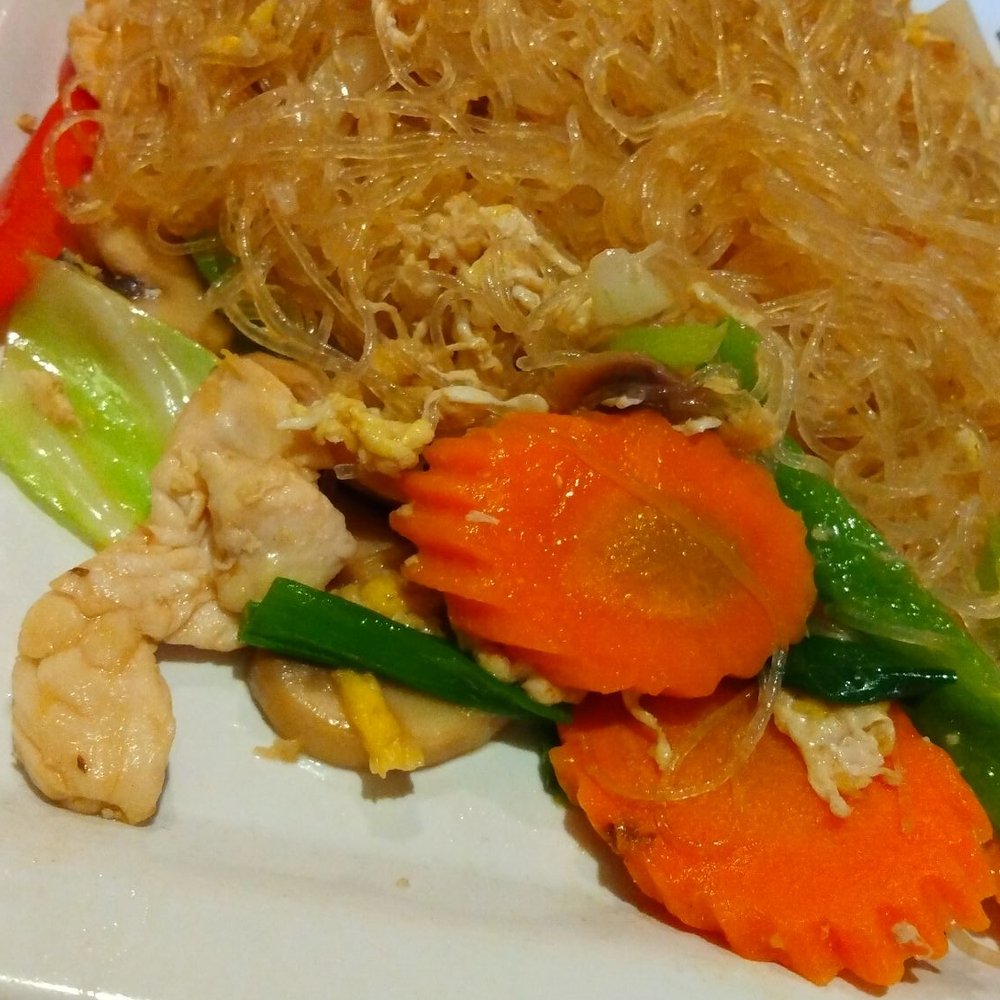 Ginger Thai Cuisine - Pad woon sen with chicken - Thai Near Me - Dallas, Texas