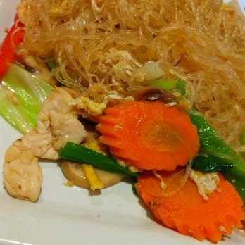 Ginger Thai Cuisine - Pad woon sen with chicken - Thai Near Me - Dallas, Texas Ginger Thai Cuisine - Pad woon sen with chicken - Thai Near Me - Dallas, Texas