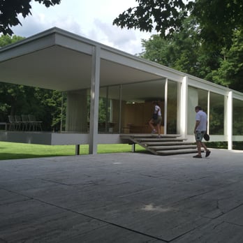 Farnsworth House Visitor Center - Visitor Centers Near Me - Plano, Illinois