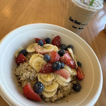 Dark Horse Coffee & Kitchen - Oatmeal - Coffee & Tea Near Me - Sayville, New York Dark Horse Coffee & Kitchen - Oatmeal - Coffee & Tea Near Me - Sayville, New York