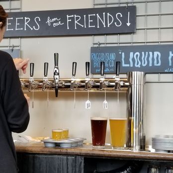 Apponaug Brewing Company - Brewpubs Near Me - Warwick, Rhode Island