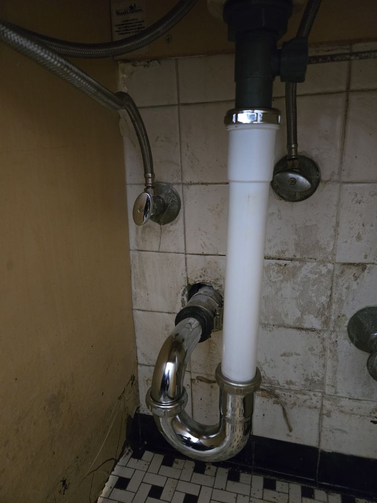 Slide of Volodymyr Plumber Handyman