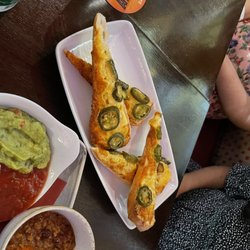 Paddy Reilly's - Garlic bread with jalapeños