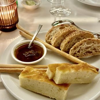 Emilia - Delicious bread service - Italian Near Me - Philadelphia, Pennsylvania Emilia - Delicious bread service - Italian Near Me - Philadelphia, Pennsylvania