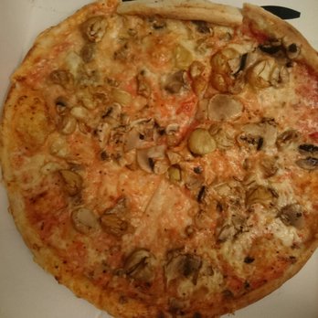 Pizza Avanti - Große Pizza RUDOLF mit Champignons und Maronen - Pizza Near Me - Neuried, BY Pizza Avanti - Große Pizza RUDOLF mit Champignons und Maronen - Pizza Near Me - Neuried, BY