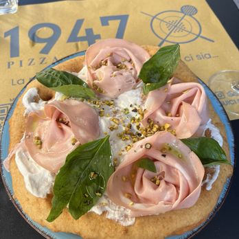 1947 pizza fritta - Pizza Near Me - Naples, NA