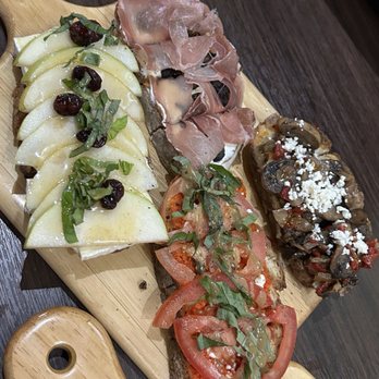 B Street & Vine - Bruschetta - Wine Bars Near Me - San Mateo, California B Street & Vine - Bruschetta - Wine Bars Near Me - San Mateo, California