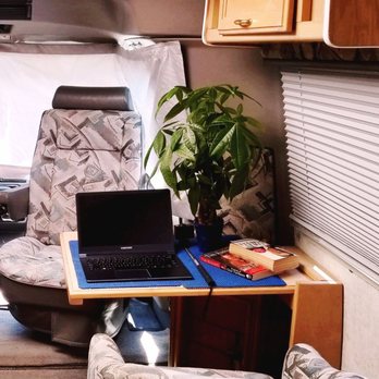 Winnebago Industries - Has a built in dedicated small eating nook, or office. - RV Dealers Near Me - Forest City, Iowa Winnebago Industries - Has a built in dedicated small eating nook, or office. - RV Dealers Near Me - Forest City, Iowa