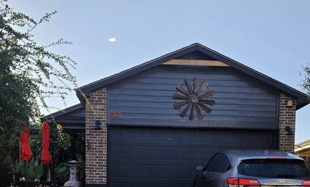 Slide of Quality Building & Roofing