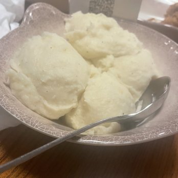 Aunt Granny's Restaurant - Mashed potatoes - Buffets Near Me - Pigeon Forge, Tennessee Aunt Granny's Restaurant - Mashed potatoes - Buffets Near Me - Pigeon Forge, Tennessee