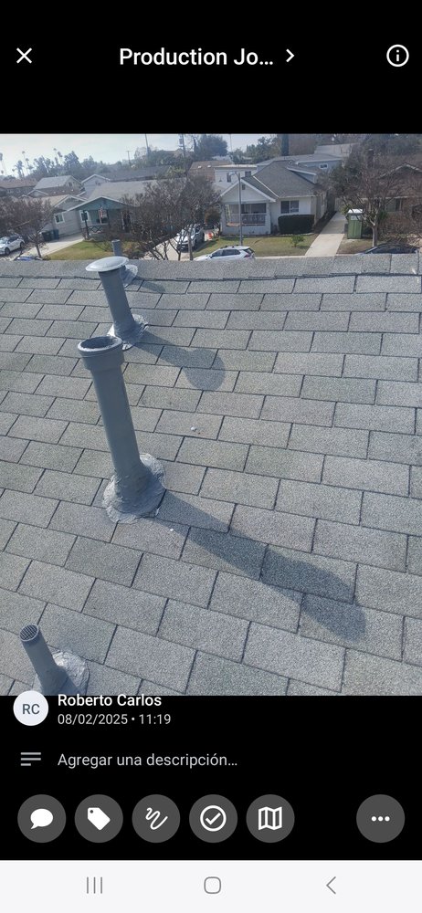 Slide of Saravia Roofing