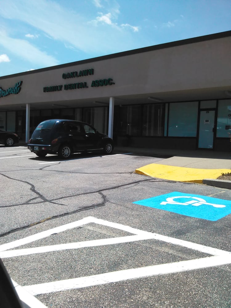 OAKLAWN FAMILY DENTAL ASSOC Updated September 2024 16 Reviews 1