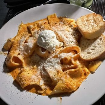 The Shaker & Vine - Pasta - Wine Bars Near Me - Schenectady, New York