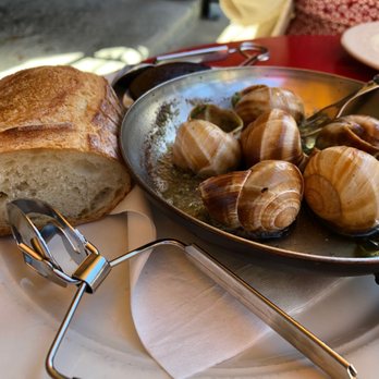 Le Petit Triangle Cafe - Escargots - French Near Me - Cleveland, Ohio Le Petit Triangle Cafe - Escargots - French Near Me - Cleveland, Ohio