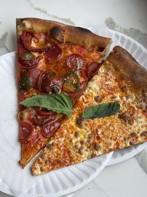 Lucia Pizza Of UES by null