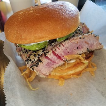 Blvd Brgr - Burgers Near Me - Camarillo, California