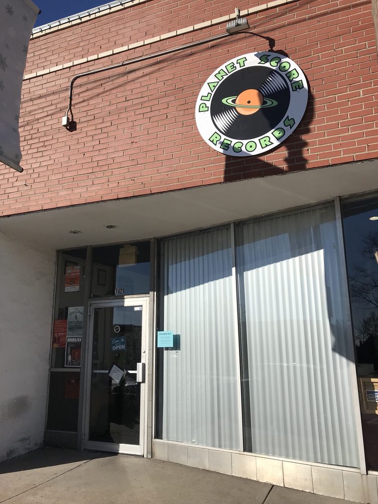 Planet Score Records Logo