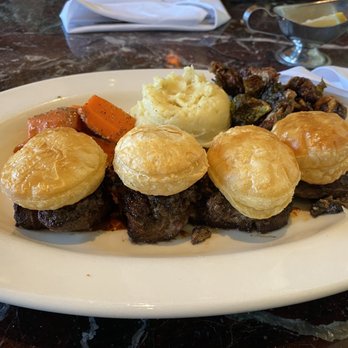 Grand Lux Cafe - Beef Wellington - American Near Me - Paramus, New Jersey Grand Lux Cafe - Beef Wellington - American Near Me - Paramus, New Jersey