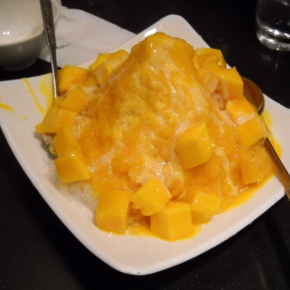 Facing East - 072710/ S12 Fresh Mango Shaved Ice (Large) - Chinese Near Me - Bellevue, Washington Facing East - 072710/ S12 Fresh Mango Shaved Ice (Large) - Chinese Near Me - Bellevue, Washington