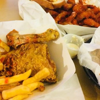 Harold's Chicken #14 - 1/4 dark and shrimp with hot sauce - Chicken Shop Near Me - Chicago, Illinois Harold's Chicken #14 - 1/4 dark and shrimp with hot sauce - Chicken Shop Near Me - Chicago, Illinois