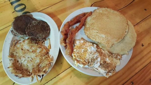 L.E.'s Burgers by null