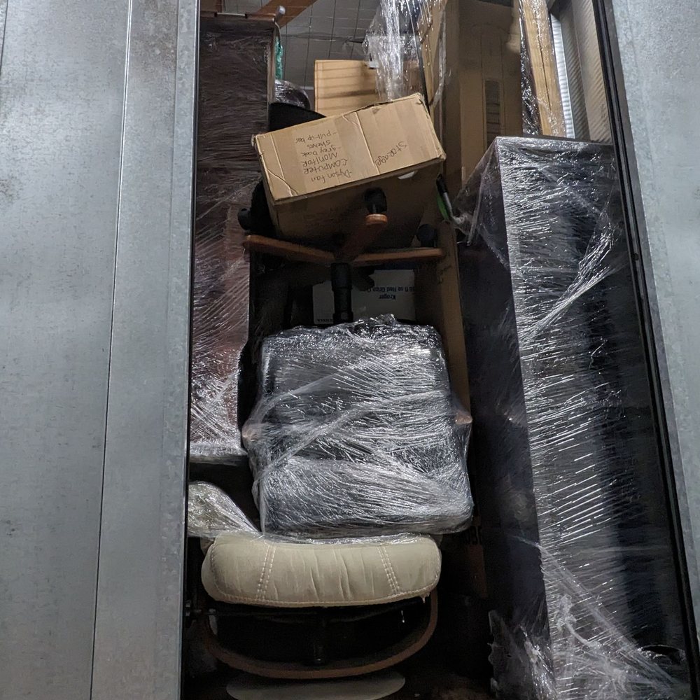STEP Moving & Storage - Stuff carefully stacked to use all the space available - Movers Near Me - Irvine, California STEP Moving & Storage - Stuff carefully stacked to use all the space available - Movers Near Me - Irvine, California