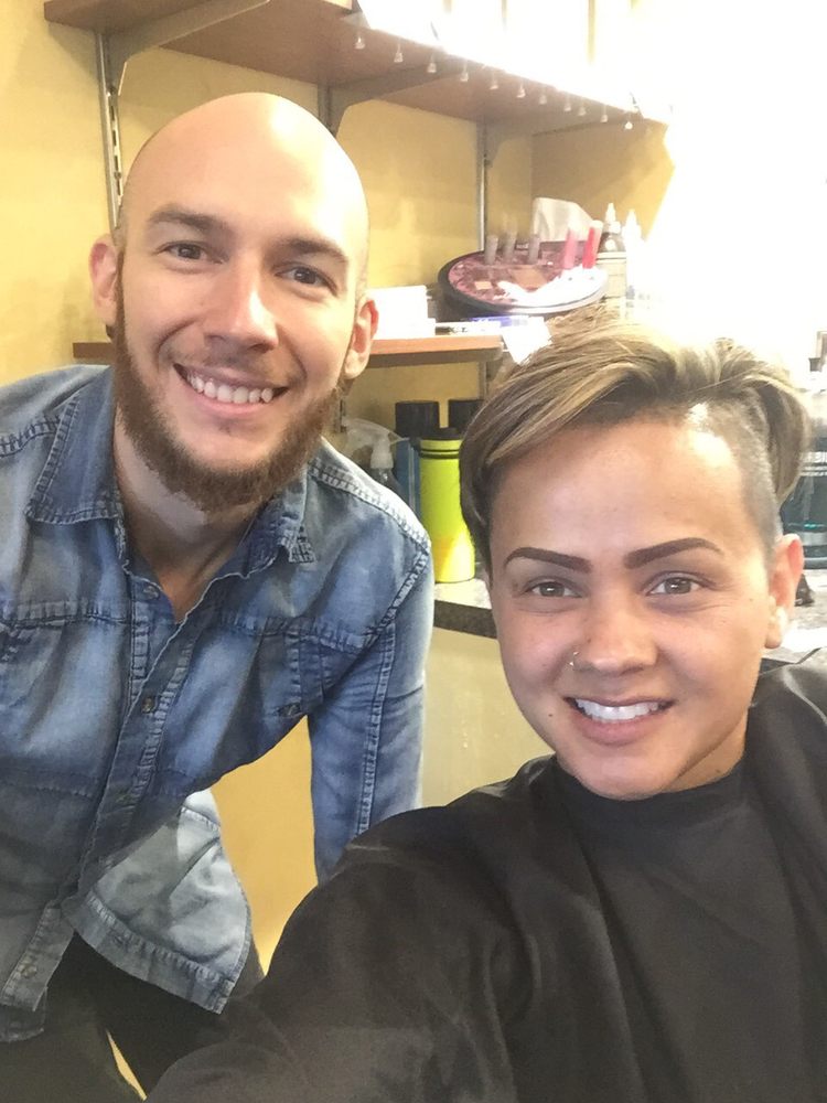 MAKING WAVES SALON Updated September 2024 21 Reviews 1941 S Kihei