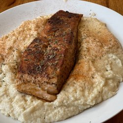 Katch the Kitchen - Shrimp, Salmon, or Fish & Grits