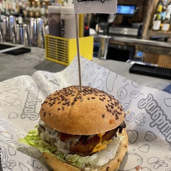 Bareburger - Ridgewood - Keto Friendly Bun - Burgers Near Me - Ridgewood, New Jersey