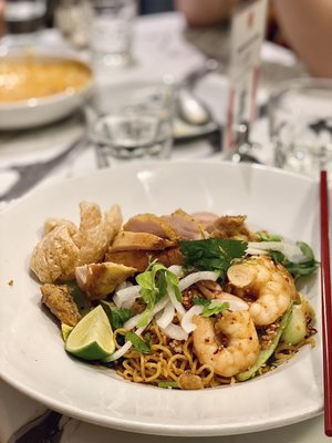 Pomelo | Thai Boutique Restaurant by null