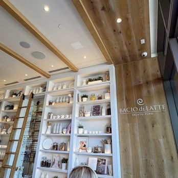 Bacio di Latte - Gelato Near Me - Newport Beach, California