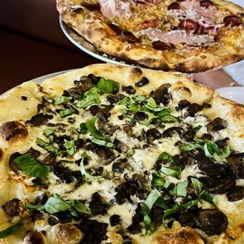 Lyle's Pizzeria - Tre Carne and Funghi - Pizza Near Me - Omaha, Nebraska